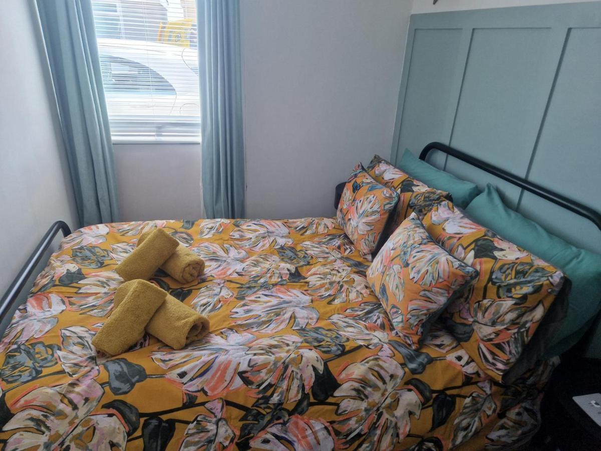 Kidwelly Chalet Ty Lilli Wen Sleep 6 מראה חיצוני תמונה